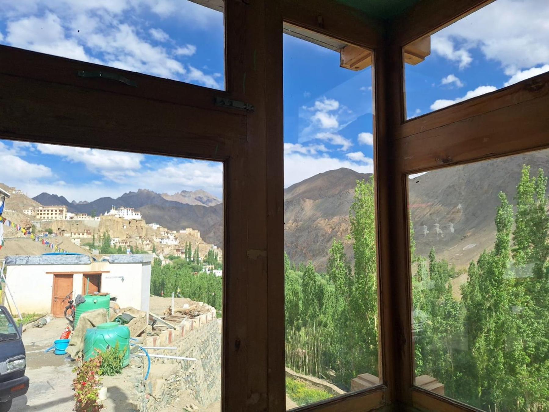 Sangay Guest House Leh-Ladakh By Lexstays Exterior photo